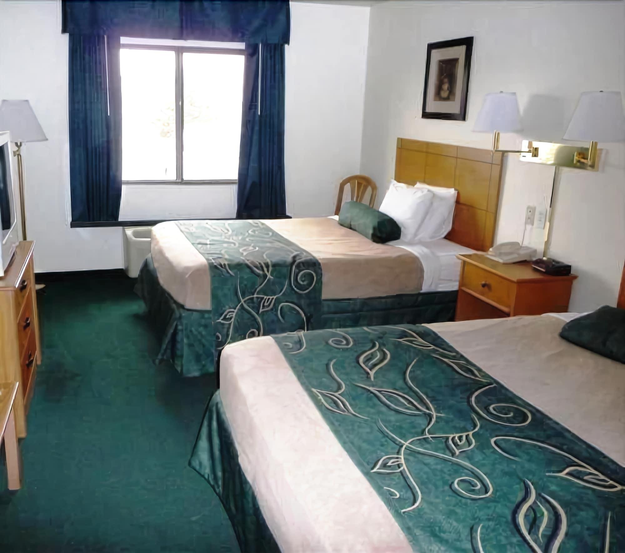 Travelodge By Wyndham Clinton Valley West Court Pokój zdjęcie