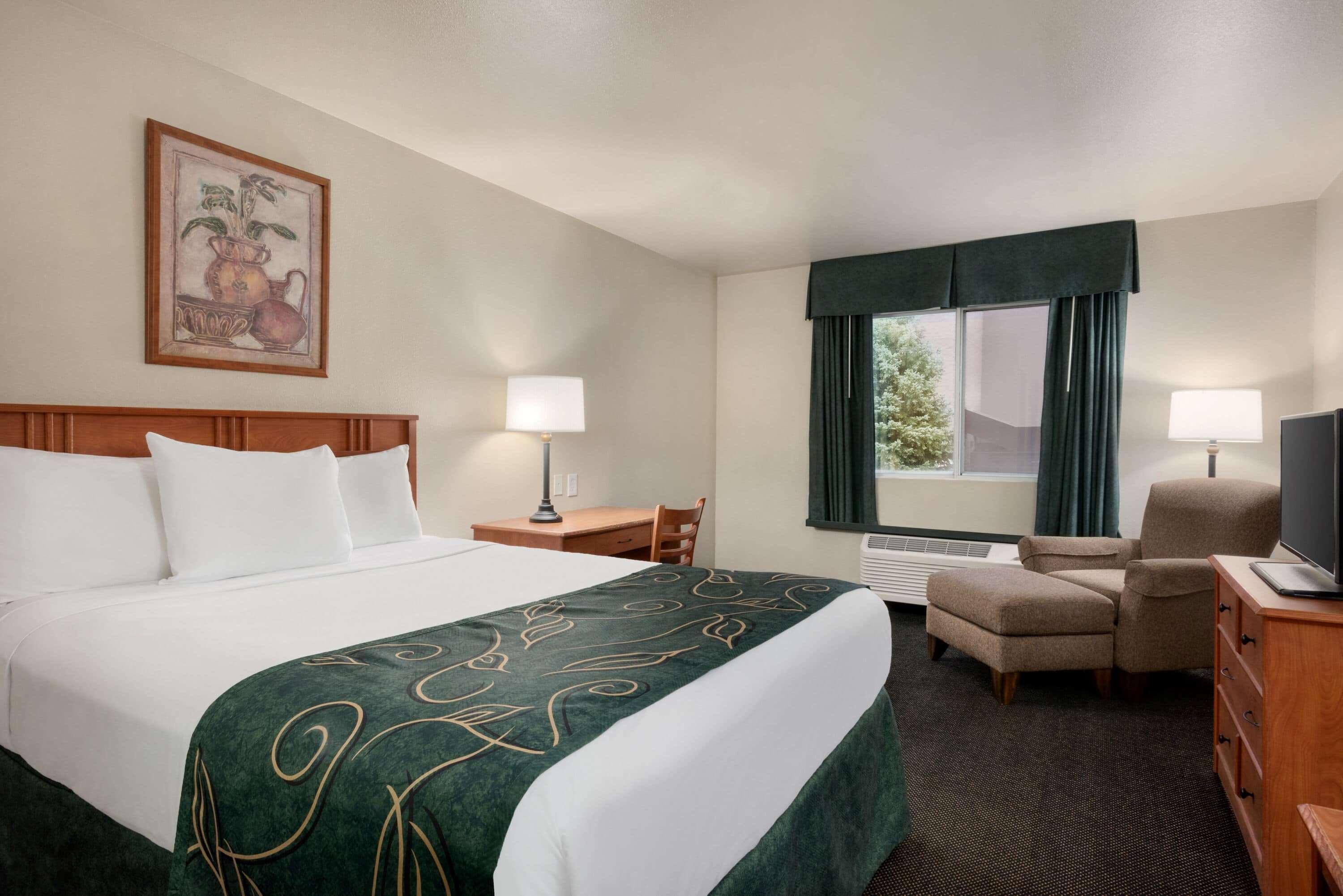 Travelodge By Wyndham Clinton Valley West Court Zewnętrze zdjęcie