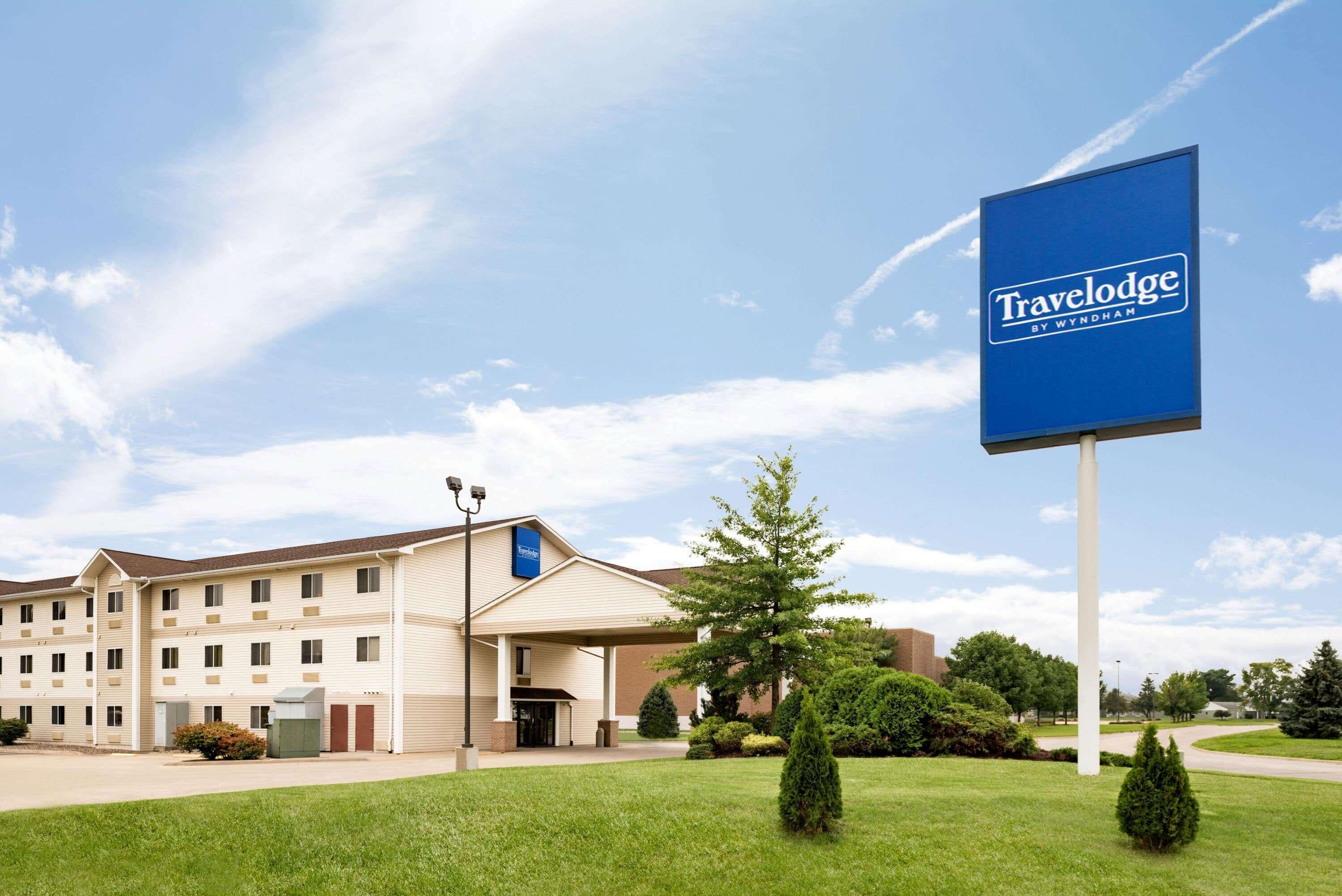 Travelodge By Wyndham Clinton Valley West Court Zewnętrze zdjęcie