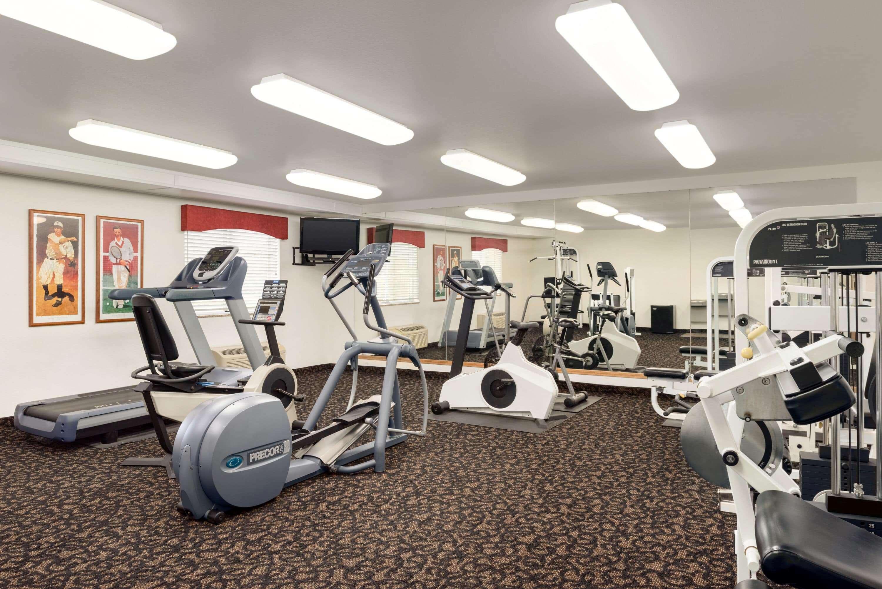 Travelodge By Wyndham Clinton Valley West Court Zewnętrze zdjęcie